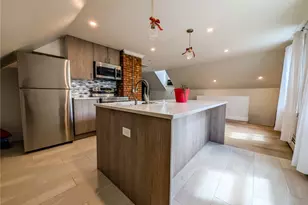 144 Oxford St, Providence, RI 02905 - Photo 3