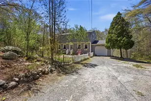 283 Tomaquag Rd, Hopkinton, RI 02804 - Photo 3