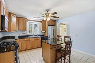 283 Tomaquag Rd, Hopkinton, RI 02804 - Photo 13
