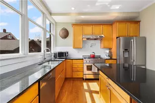 150 Albert Ave, Cranston, RI 02905 - Photo 17