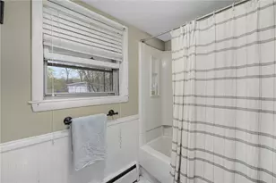 19 Prospect St, Lincoln, RI 02838 - Photo 7