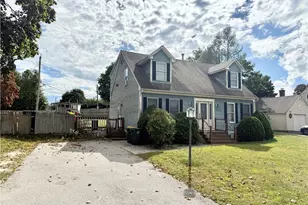 13 Willow Rd, Smithfield, RI 02828 - Photo 1