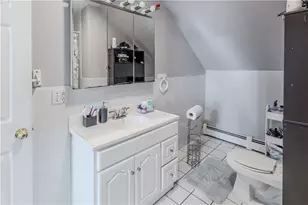 56 Oakland Ave, Cranston, RI 02910 - Photo 17