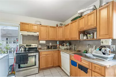 56 Oakland Avenue, Cranston, RI 02910 - Photo 13