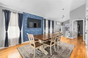 17 Plant St, Cumberland, RI 02864 - Photo 7