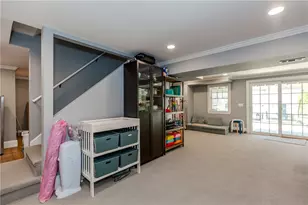 50 Searle Ave, Cranston, RI 02920 - Photo 37