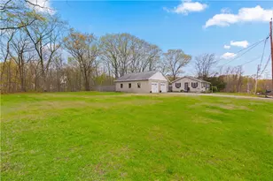 11 Crowell St, Cumberland, RI 02864 - Photo 29