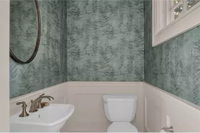 289 Wayland Avenue, Providence, RI 02906 - Photo 27