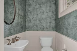 289 Wayland Ave, Providence, RI 02906 - Photo 27