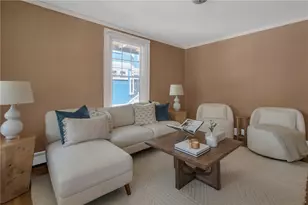 289 Wayland Ave, Providence, RI 02906 - Photo 9