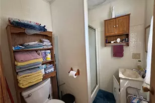 68 Uncas St, Warwick, RI 02889 - Photo 9