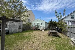 68 Uncas St, Warwick, RI 02889 - Photo 3