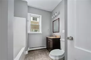 8 Eaton St, Providence, RI 02908 - Photo 11