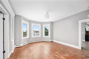 8 Eaton St, Providence, RI 02908 - Photo 5