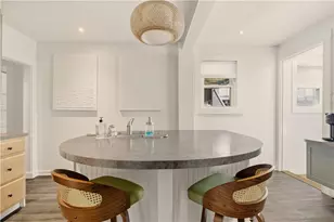 5 Howard St, Newport, RI 02840 - Photo 11