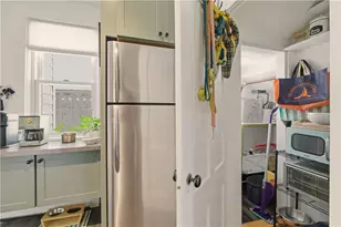 5 Howard St, Newport, RI 02840 - Photo 13
