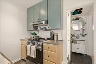5 Howard St, Newport, RI 02840 - Photo 19