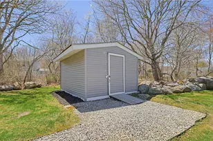 203 N Niantic Dr, Charlestown, RI 02813 - Photo 25