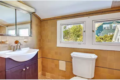 271 Doyle Avenue, Providence, RI 02906 - Photo 43