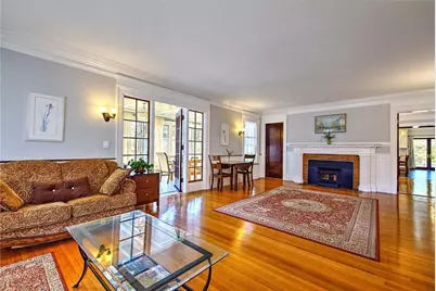 271 Doyle Avenue, Providence, RI 02906 - Photo 7