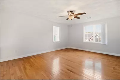 5 Village Road, Warren, RI 02885 - Photo 15