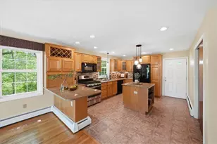 66 W Shore Dr, Exeter, RI 02822 - Photo 13
