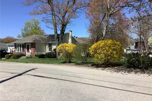 200 Waterman Lake Dr, Glocester, RI 02814 - Photo 3