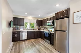 109 Pinegrove Ave, Warwick, RI 02889 - Photo 17