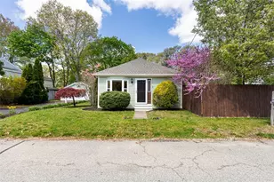 109 Pinegrove Ave, Warwick, RI 02889 - Photo 3