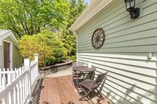 109 Pinegrove Ave, Warwick, RI 02889 - Photo 27