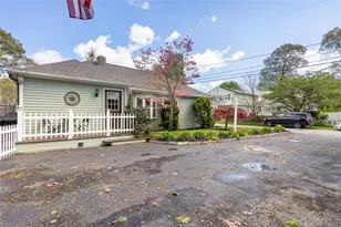 109 Pinegrove Ave, Warwick, RI 02889 - Photo 7