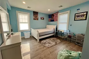 457 Douglas Ave, Providence, RI 02908 - Photo 15