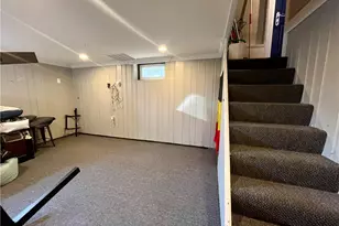 457 Douglas Ave, Providence, RI 02908 - Photo 25