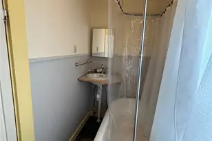 107 Prospect Hill St, Newport, RI 02840 - Photo 13