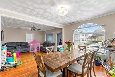 18 Hanover Avenue, Pawtucket, RI 02861 - Photo 13