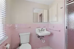 26 Red Cross Ave, Newport, RI 02840 - Photo 17