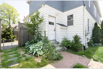 2 Bedlow Avenue, Newport, RI 02840 - Photo 29