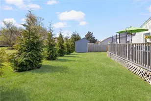 18 Chestnut Ave, Narragansett, RI 02882 - Photo 7