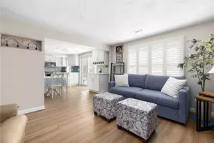 18 Chestnut Ave, Narragansett, RI 02882 - Photo 11