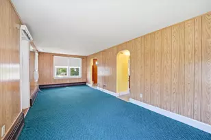 15 Rhodes Ave, East Providence, RI 02915 - Photo 7