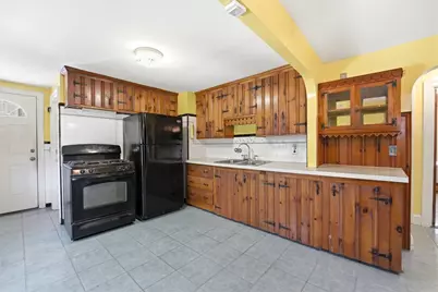 15 Rhodes Avenue, East Providence, RI 02915 - Photo 3