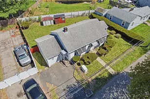 15 Rhodes Ave, East Providence, RI 02915 - Photo 27