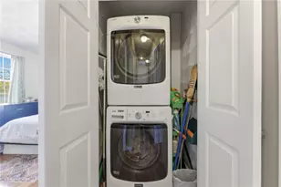 48 Harris Ave, Warwick, RI 02889 - Photo 21