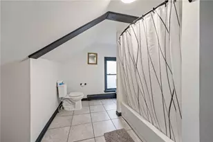 31 Gilmore St, Providence, RI 02907 - Photo 37