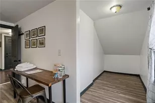 31 Gilmore St, Providence, RI 02907 - Photo 33