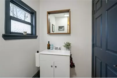31 Gilmore Street, Providence, RI 02907 - Photo 27