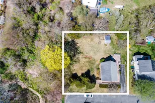 25 Westside Rd, South Kingstown, RI 02879 - Photo 31