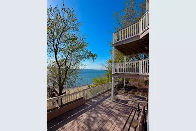 13 Harding Avenue, East Providence, RI 02915 - Photo 5