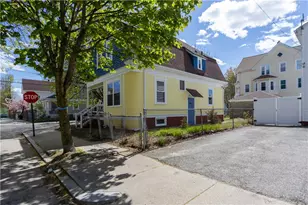 79 Priscilla Ave, Providence, RI 02909 - Photo 3