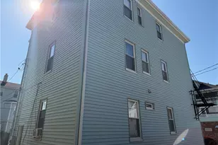 398 Willow St, Woonsocket, RI 02895 - Photo 7